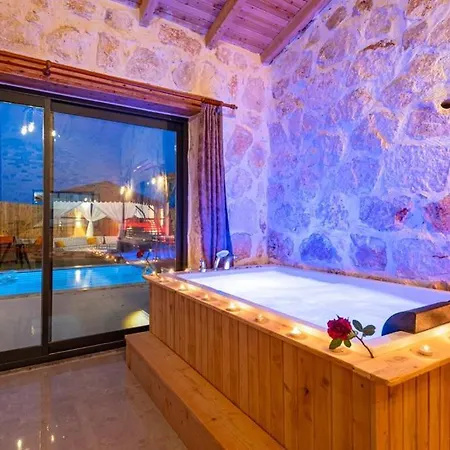 Ozan Hotel Kalkan